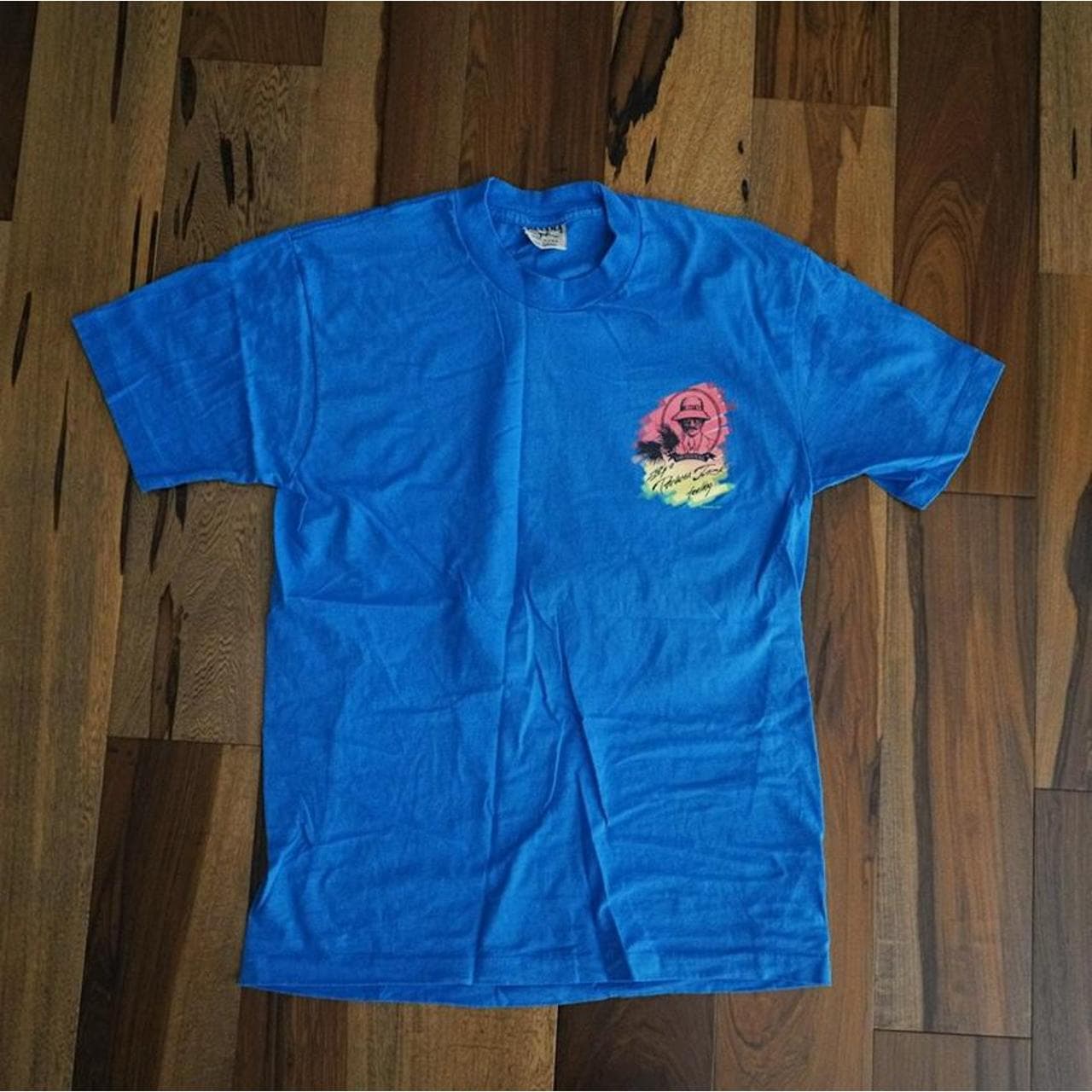 #PanamaJack vintage heavy weight tee in bright blue. Screen printed graphics on the front & back. Size Large 🌴