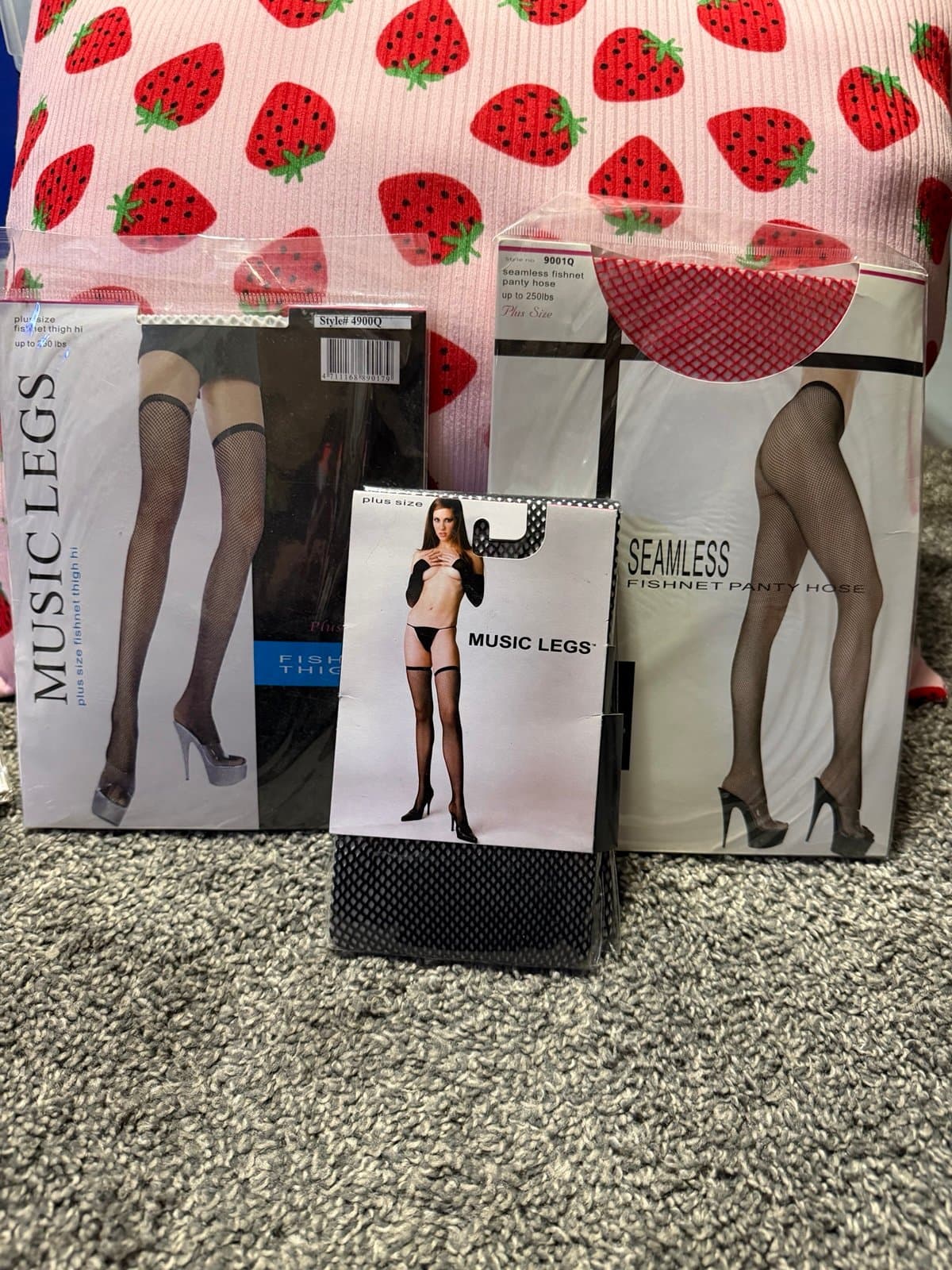 Music Legs Fishnets 3 pairs