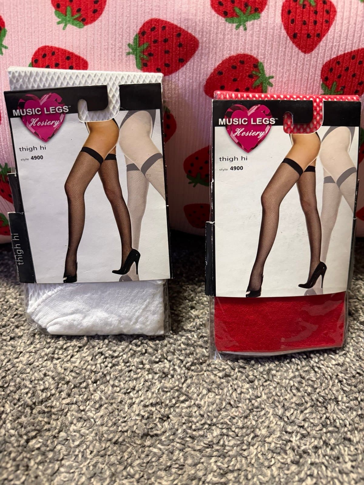 Music legs fishnet stockings