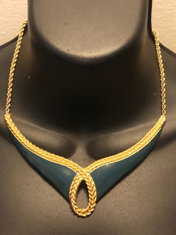 Vintage Signed Monet Choker