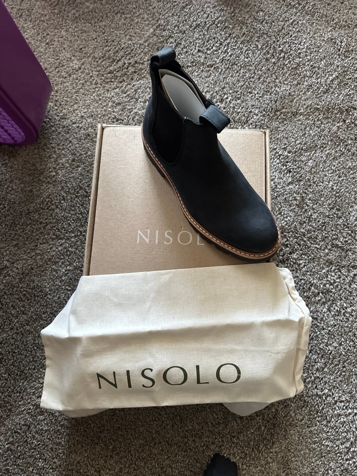 Nisolo Boots Go-To Lug Chelsea Boot