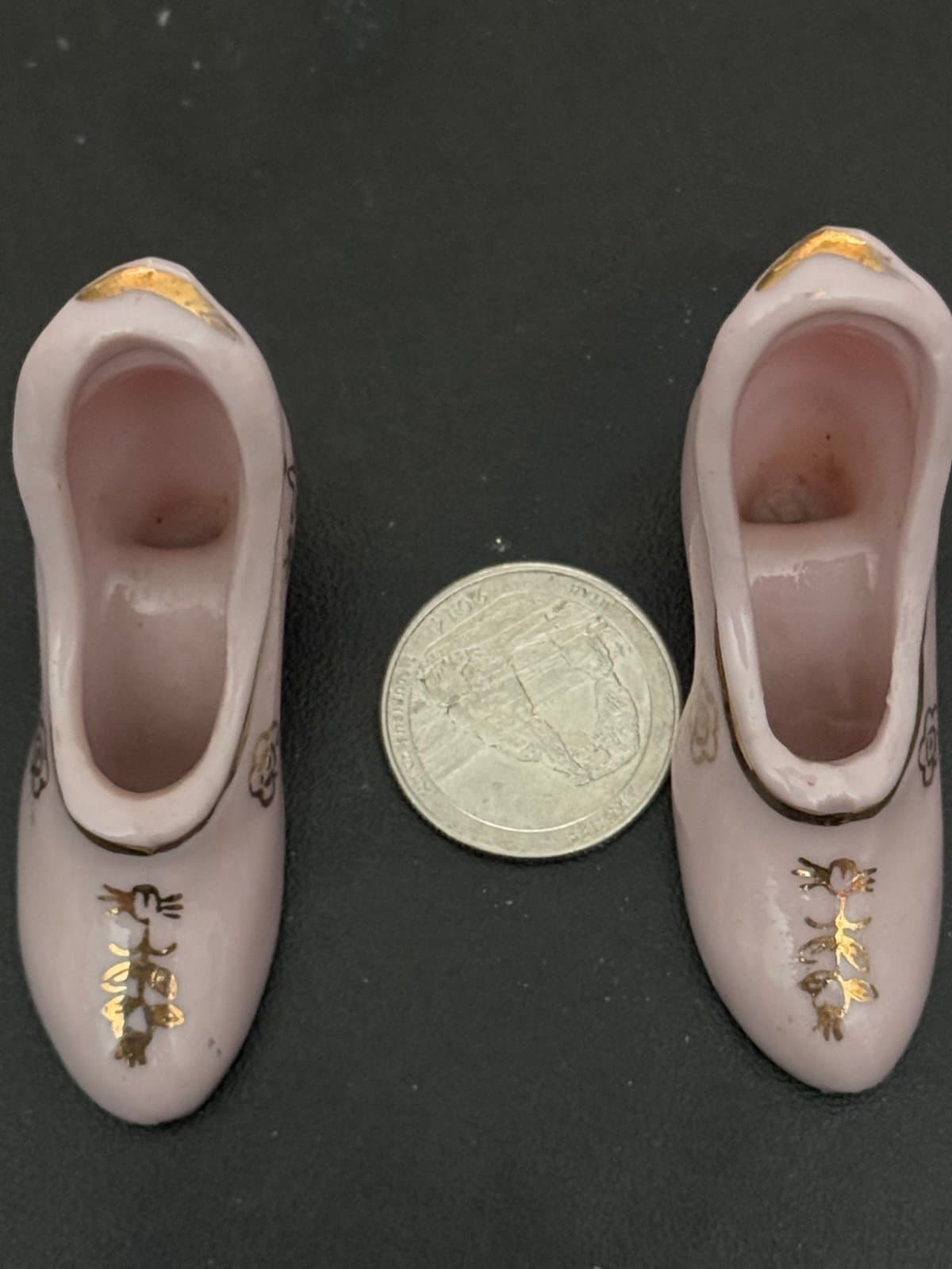 Tiny vintage porcelain shoes Japan