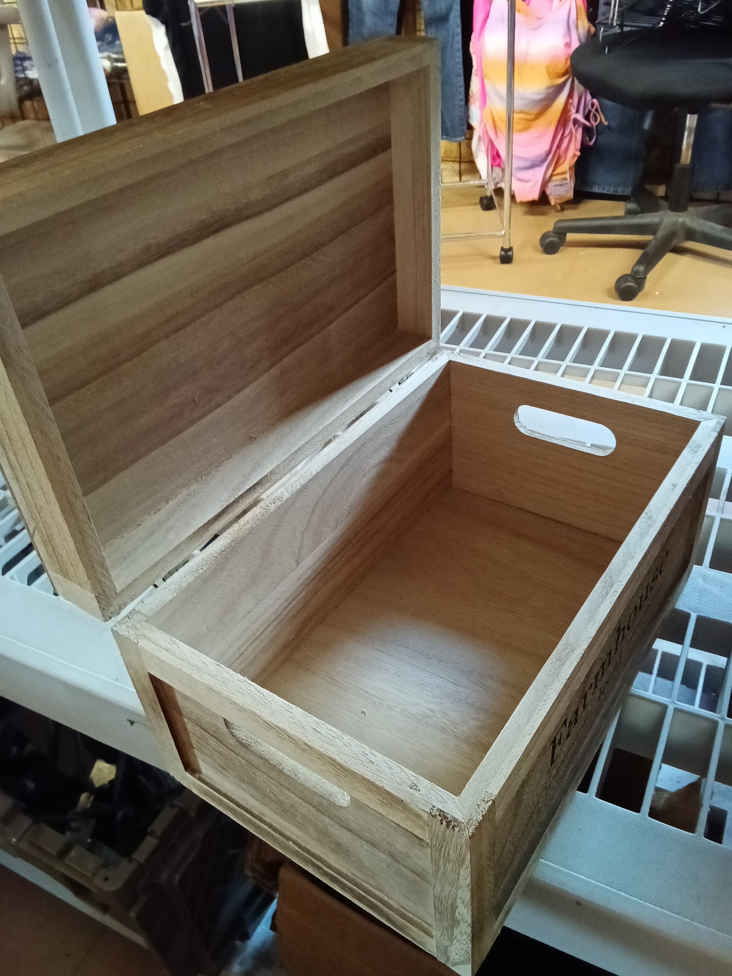 Farmhouse Wooden Storage Box with Lid - Thumbnail 4