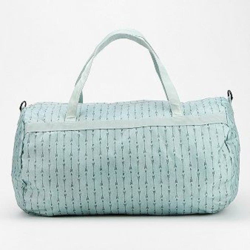 BDG Lightweight Nylon Arrow Print Duffle Bag – Foldable & Travel-Ready​ - Thumbnail 6