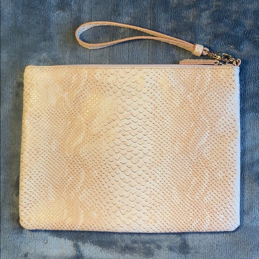 The Limited Rose Gold Metallic Clutch – Elegant Party Essential​
