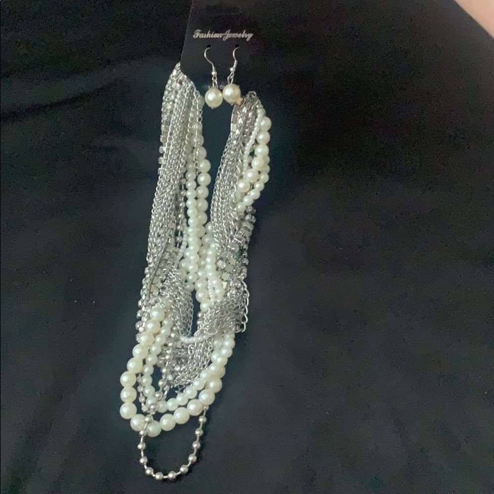 Pearly Chains necklace & Matching Earring set