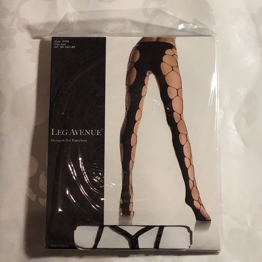 Leg Avenue: Black Hexagon Net Pantyhose​