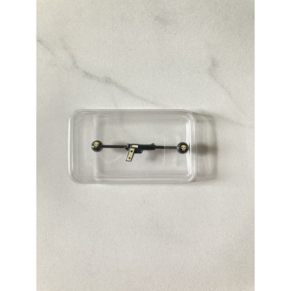 The Punisher Gun Industrial Barbell 14G 1½” Surgical Steel | Official Marvel - Thumbnail 2
