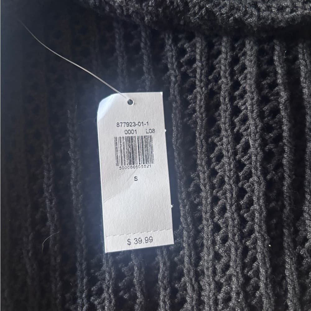Old Navy Black Crew Neck Sweater Chunky Knit