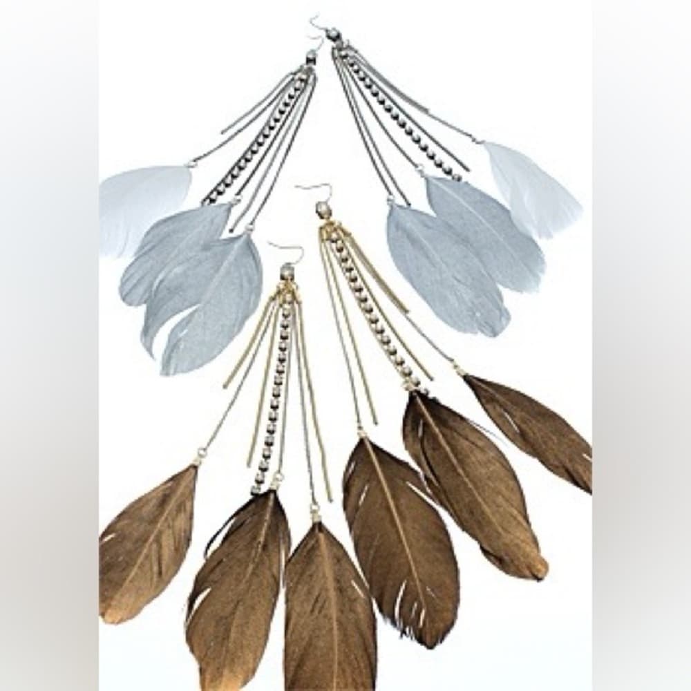 All The Rage Two Tone Sensational Dangling Chained Feathered Earrings - Thumbnail 5