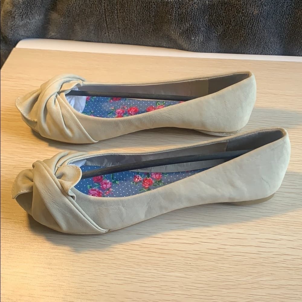 Wild Diva: Ballet Flats Beige PU Glenn-02 Size 7.5​​ - Thumbnail 3