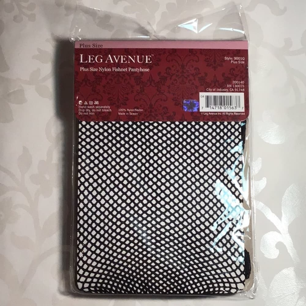 Leg Avenue: Nylon Fishnet Pantyhose Plus Size​