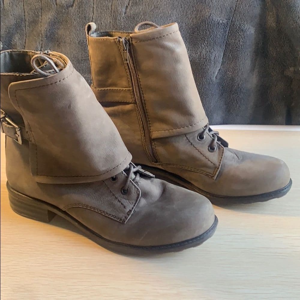 Jessica Simpson Women's Tahira Motorcycle Boot​ - Thumbnail 9