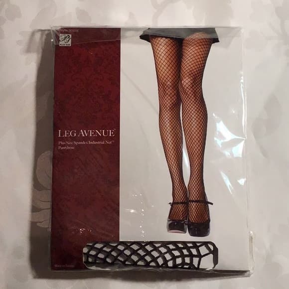 Leg Avenue: Spandex Industrial FishNet Plus Size​ - Thumbnail 2