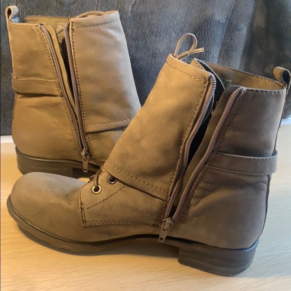 Jessica Simpson Women's Tahira Motorcycle Boot​ - Thumbnail 12
