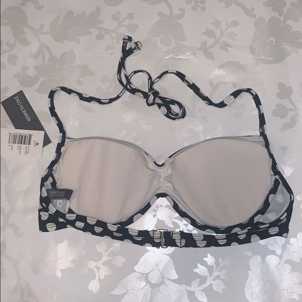 Kenneth Cole Reaction Polka Dot Halter Bikini Top Size S NWT Swimwear - Thumbnail 2