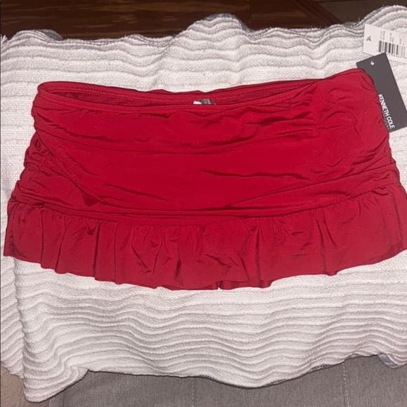 Kenneth Cole Reaction: Red Ruched Ruffle Skirted Bikini Bottom - Thumbnail 8