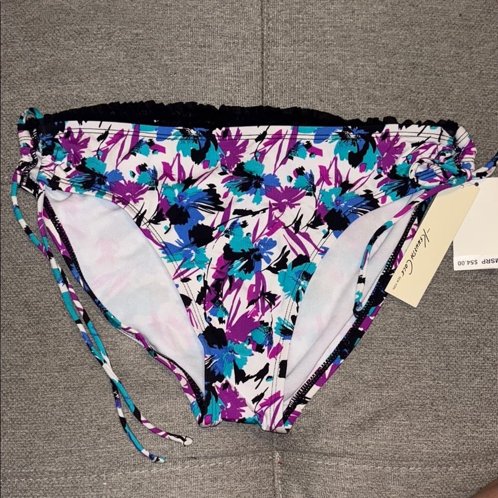 Kenneth Cole New York: Side Tunnel Hipster Bikini Bottom - Abstract FloraL - Thumbnail 3