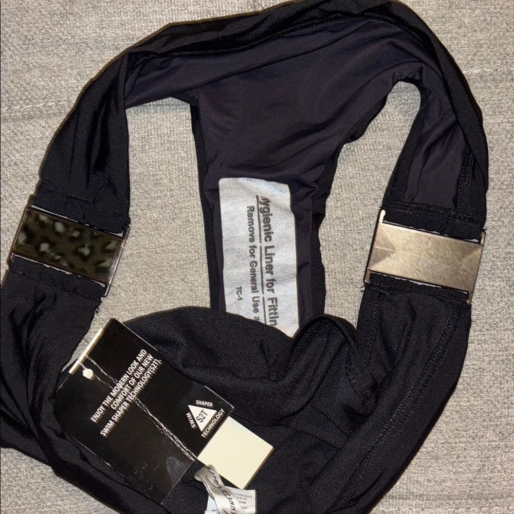 Kenneth Cole New York: Black Sash Hipster Bikini Tummy Toner Size:Small - Thumbnail 2