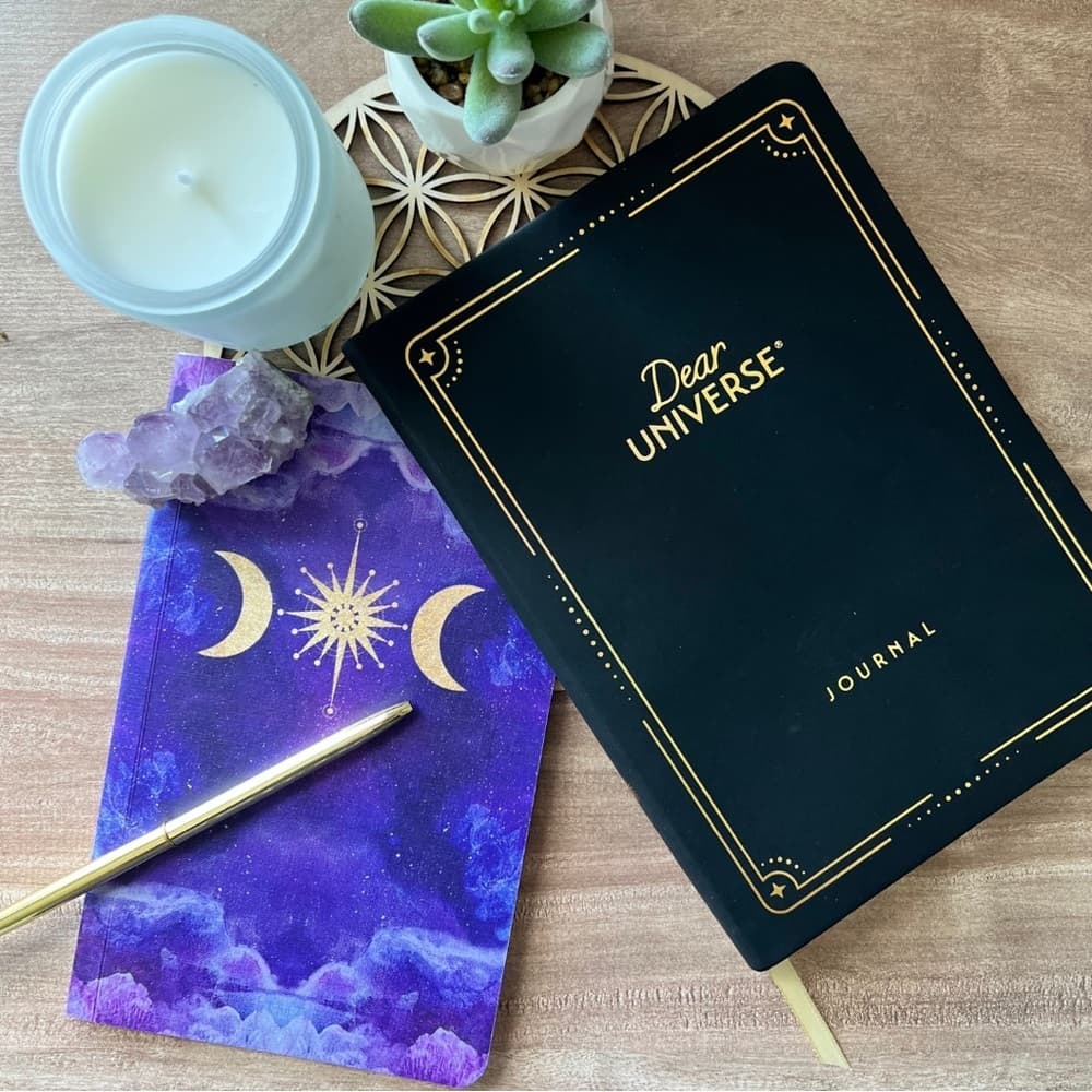 Dear Universe - 13-Week Guided Manifestation Journal presented by Sarah Prout - Thumbnail 7