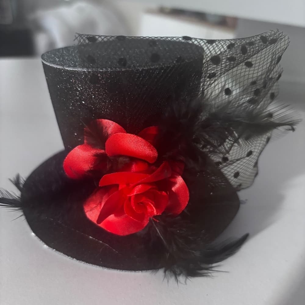 Leg Avenue Black Rose Clip-On Mini Top Hat with Glitter & Feather