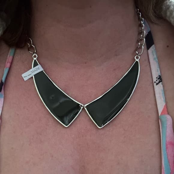 Peter Pan Enamel Collar Necklace - Thumbnail 3