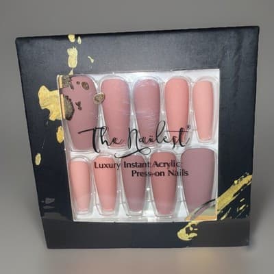 The Nailest Press-On Nails Luxury Acrylic Mauve Pink Matte Long Coffin