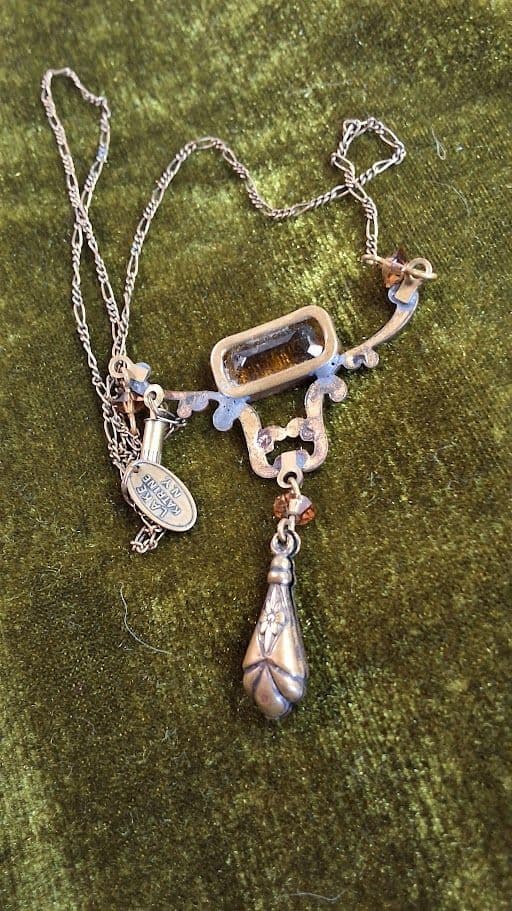 F42 Vintage Lake Katrine NY Art Deco - Edwardian Revival antiqued Brass and Amber Glass Lavalier Necklace - Thumbnail 2