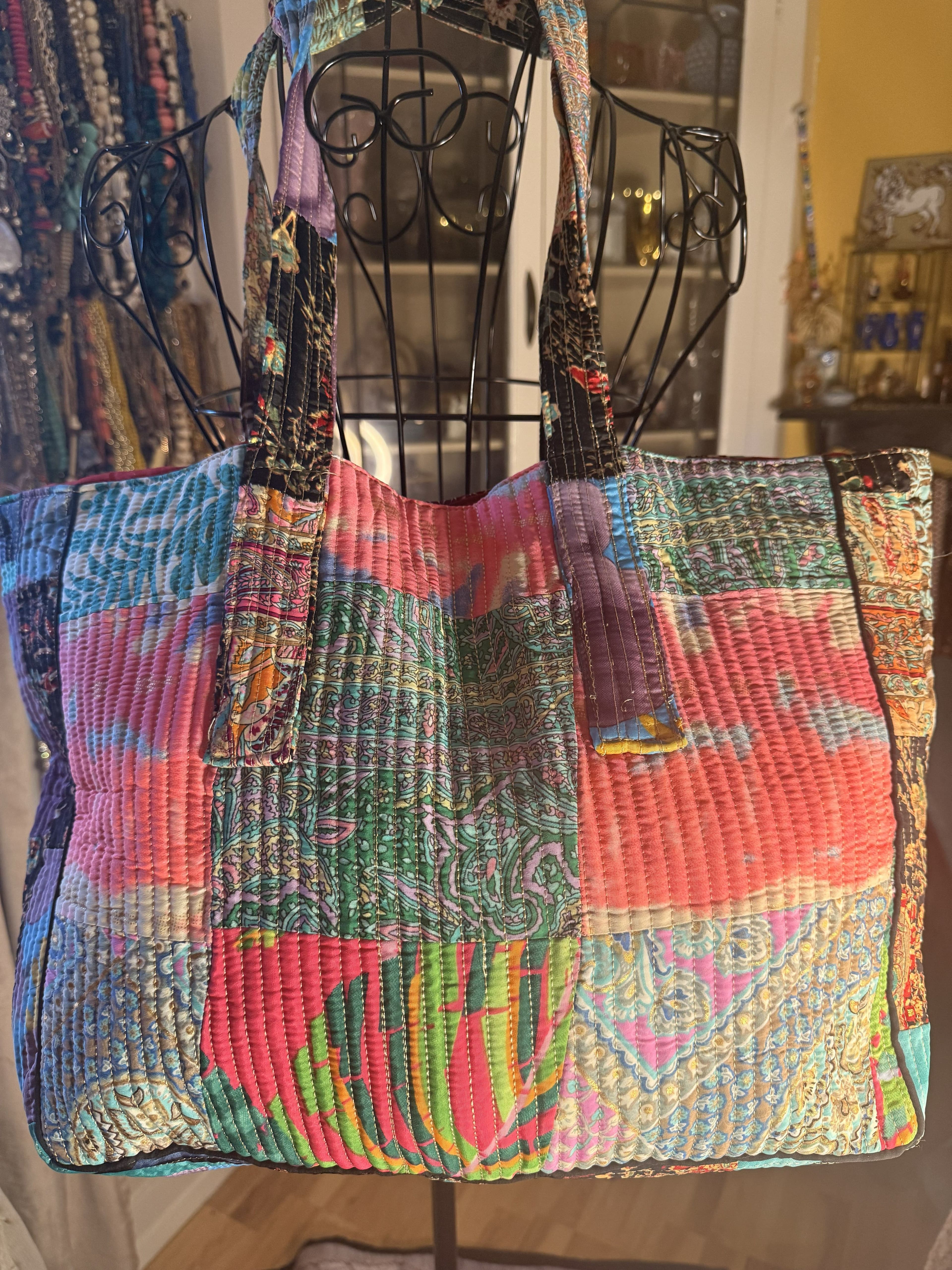 F19 - NWT Karma Highway Boho Patchwork Quilted Tote Bag - Vibrant Kantha - Thumbnail 2