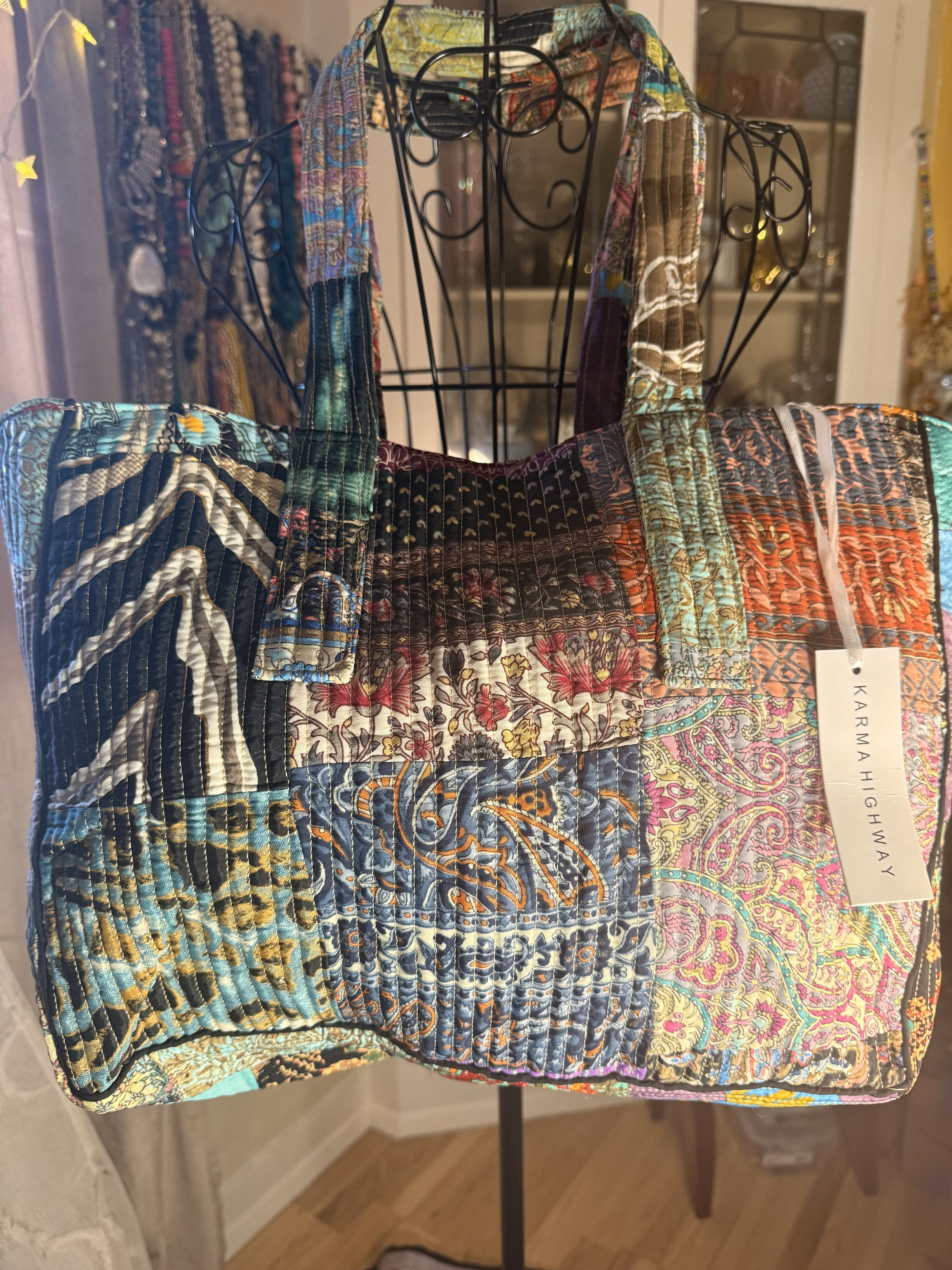 F19 - NWT Karma Highway Boho Patchwork Quilted Tote Bag - Vibrant Kantha