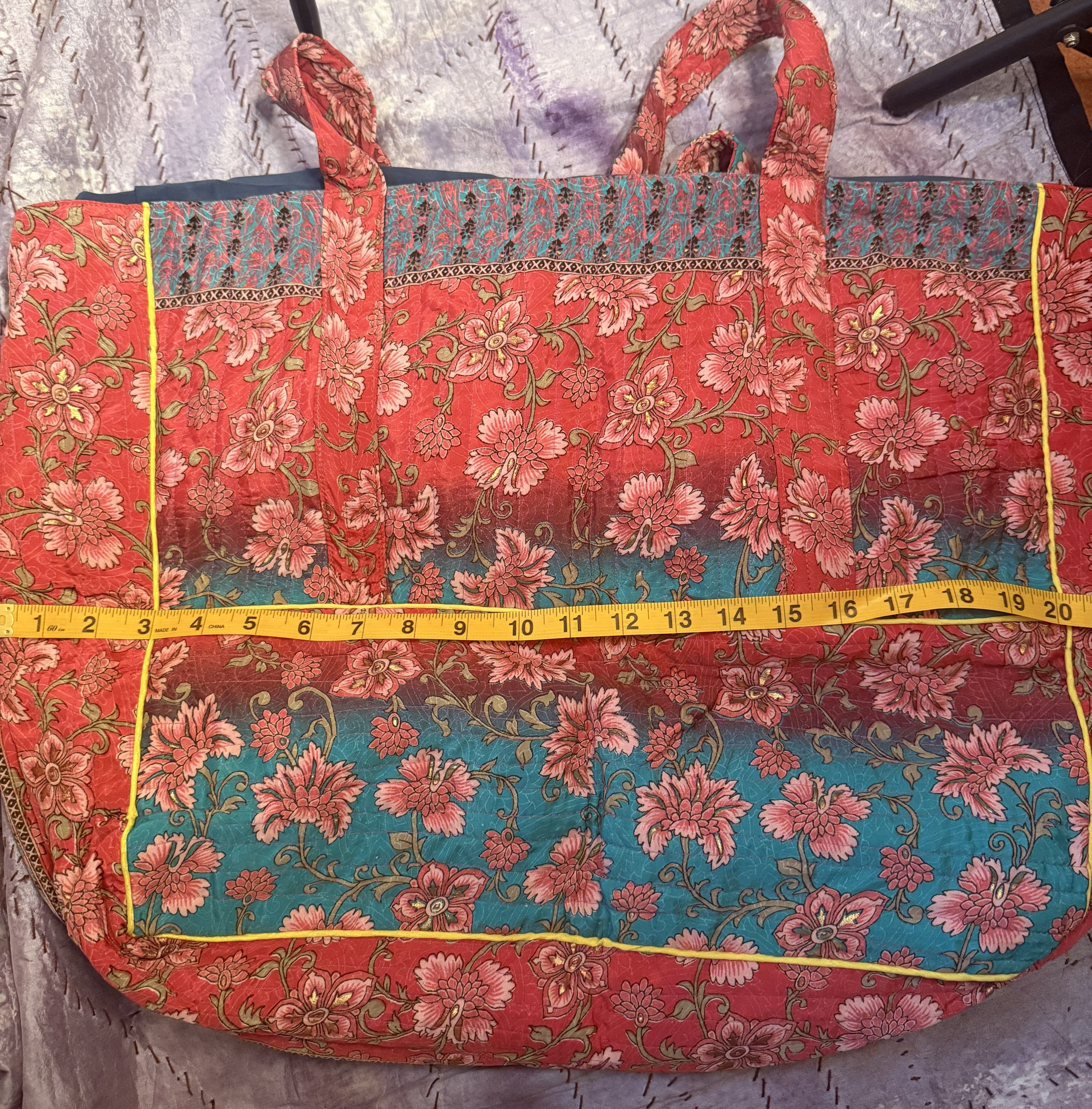 F22 - NWOT Karma Highway Quilted Floral Boho Tote Bag - Oversized - Thumbnail 3