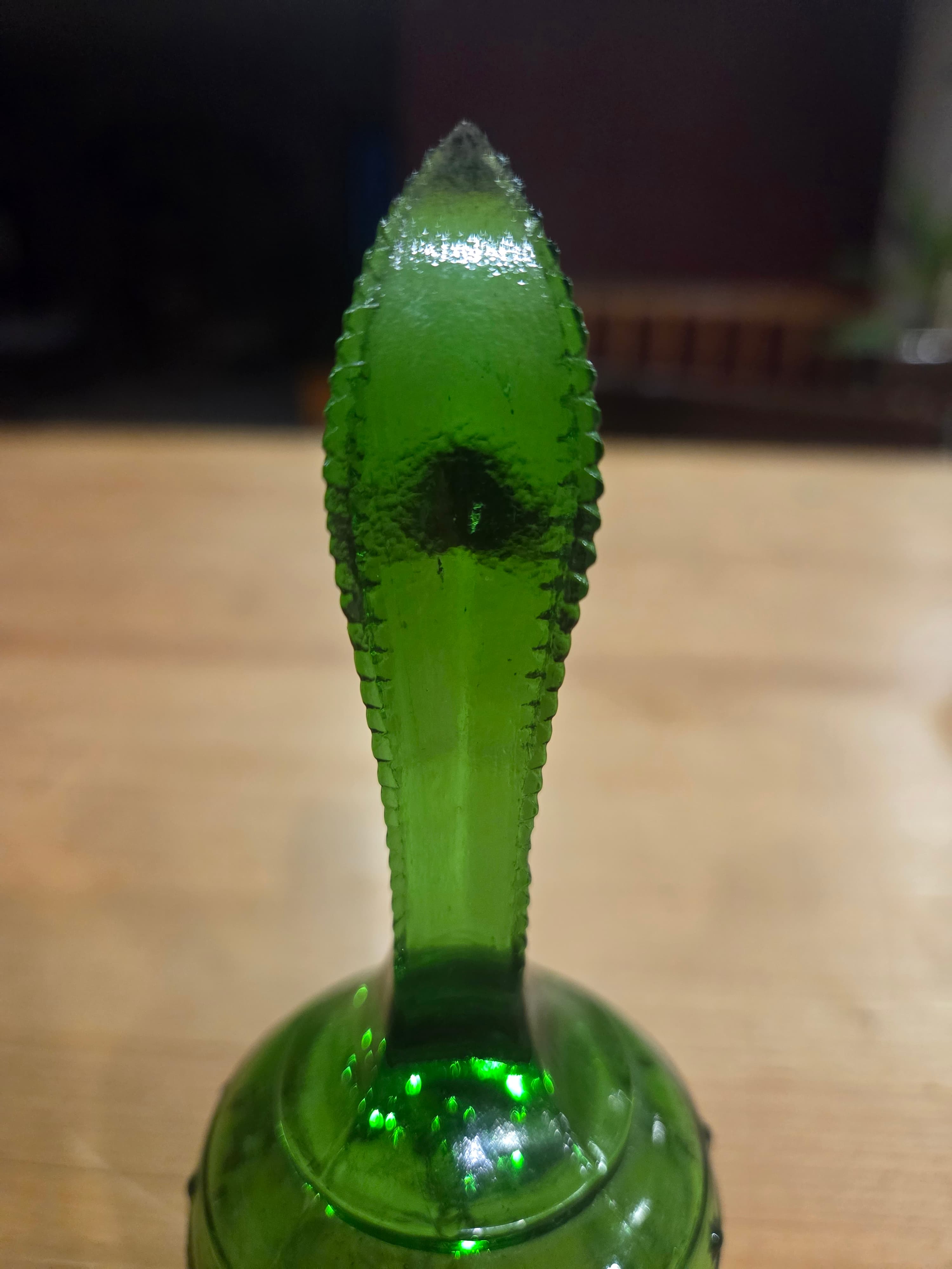 Vintage 1976 Bicentennial Green Glass Liberty Bell Commemorative Hand Bell - Thumbnail 5