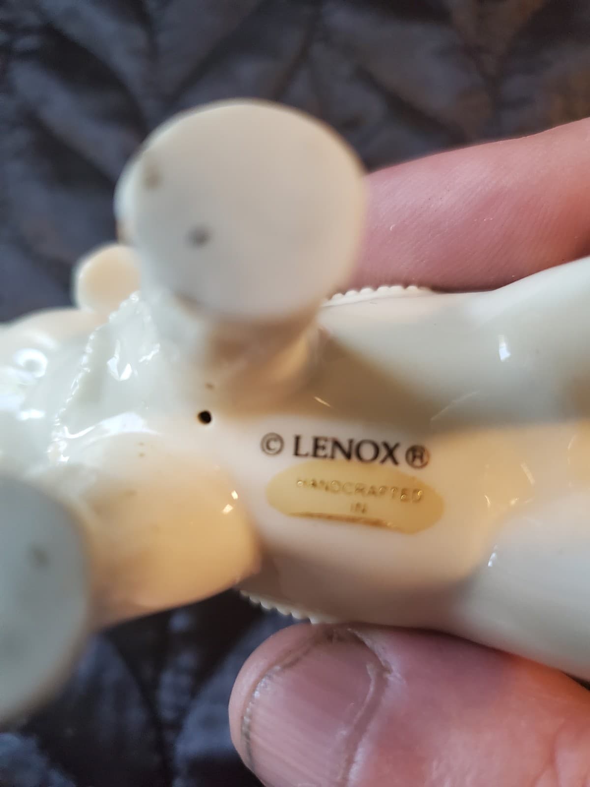 Lenox, Small Porcelain Elephant Figurine with gold eyes and toes - Thumbnail 7
