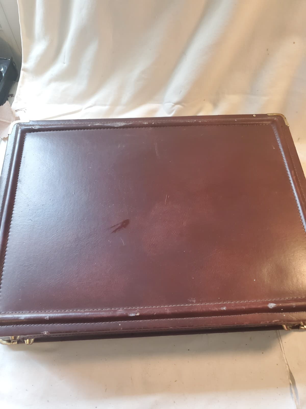 Vintage Heritage Industries Leather Briefcase Burgundy Attache Combo Lock 18" - Thumbnail 9