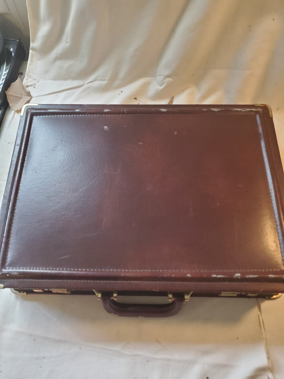 Vintage Heritage Industries Leather Briefcase Burgundy Attache Combo Lock 18" - Thumbnail 15