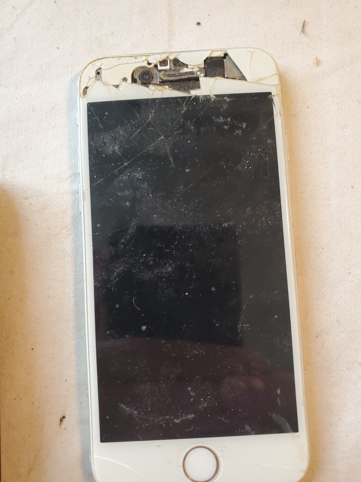9 Cell Phone Lot iPhone Samsung Motorola & More Untested Parts Repair Only - Thumbnail 2