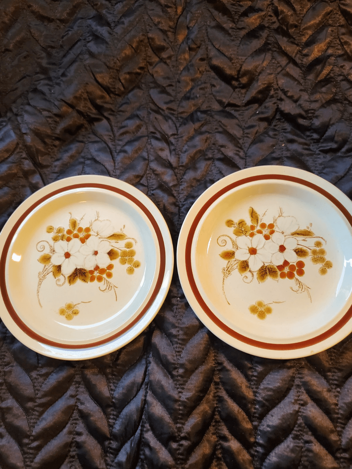 2 Vintage Four Seasons Collections Autumn Bouquet Salad Plates 6.5" Japan