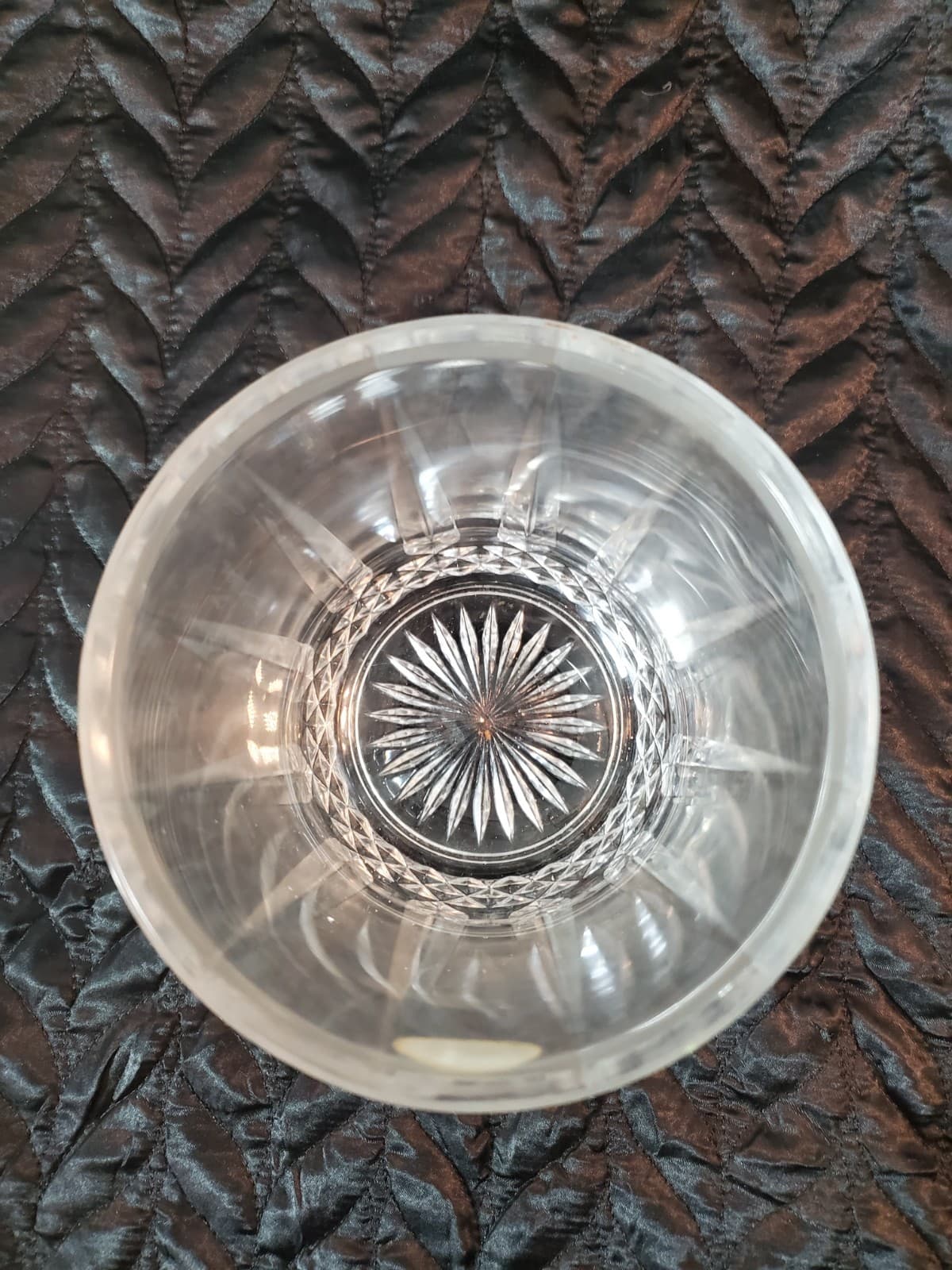 24% Lead Crystal Vase Made in USA Heavy Cut Glass Vase 6" Tall 3 lbs - Thumbnail 2