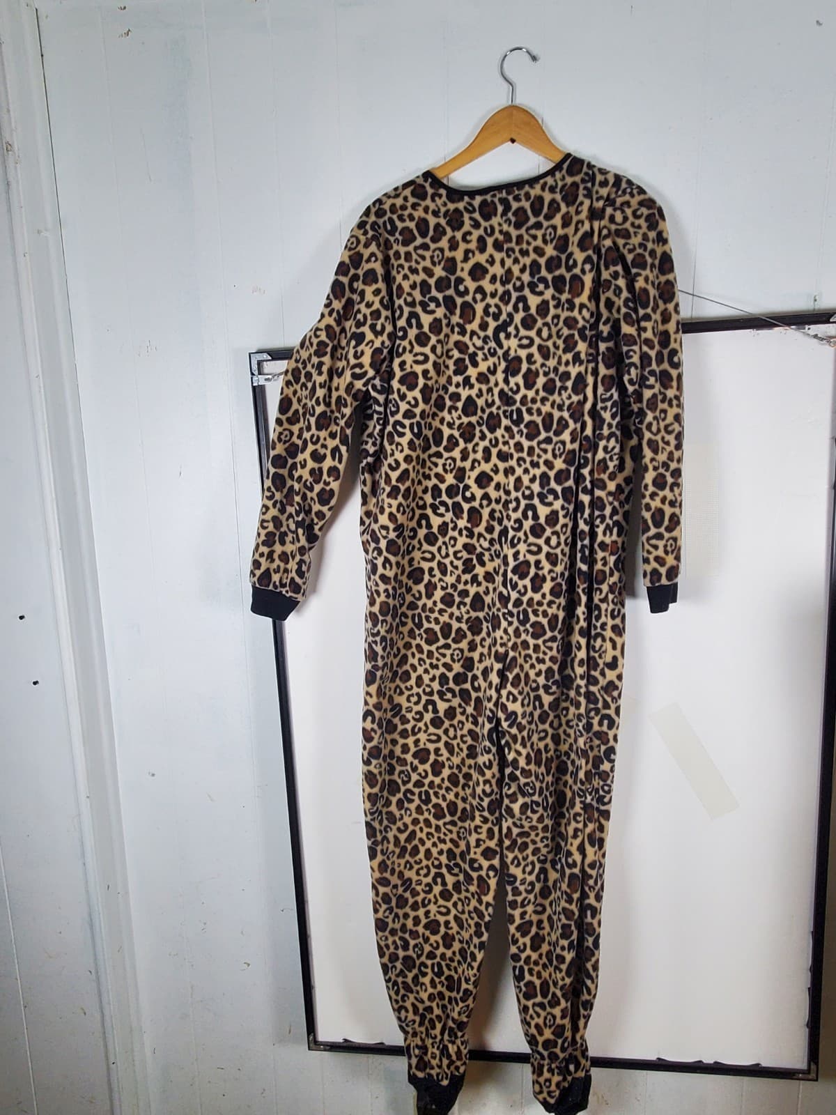Footie Pajamas Leopard Print Long Sleeve - Lounge - Comfy - XL - Thumbnail 2