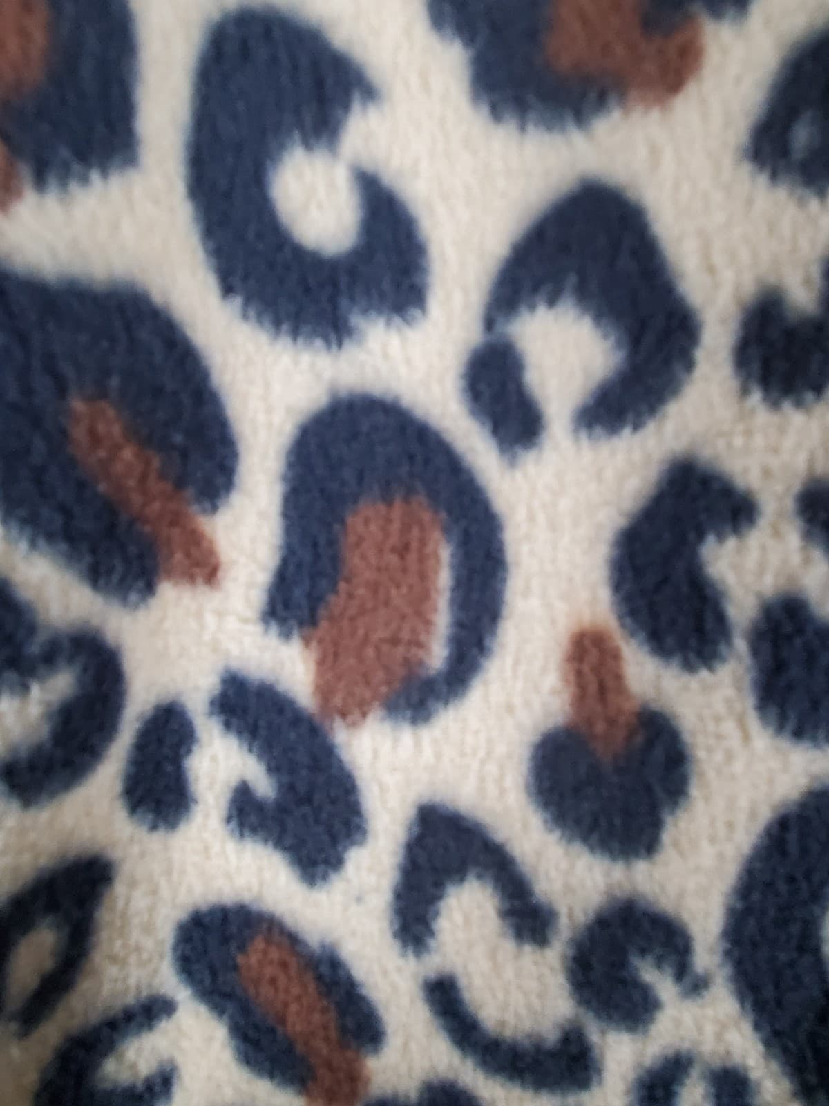 Footie Pajamas Leopard Print Long Sleeve - Lounge - Comfy - XL - Thumbnail 3