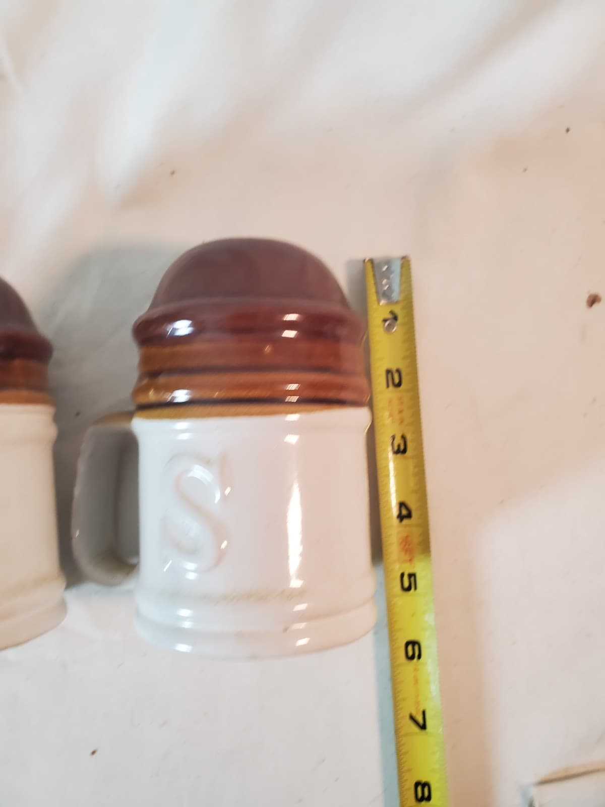 Vintage Stoneware Salt and Pepper Shakers Vintage, Brown Tan, Large - Thumbnail 6