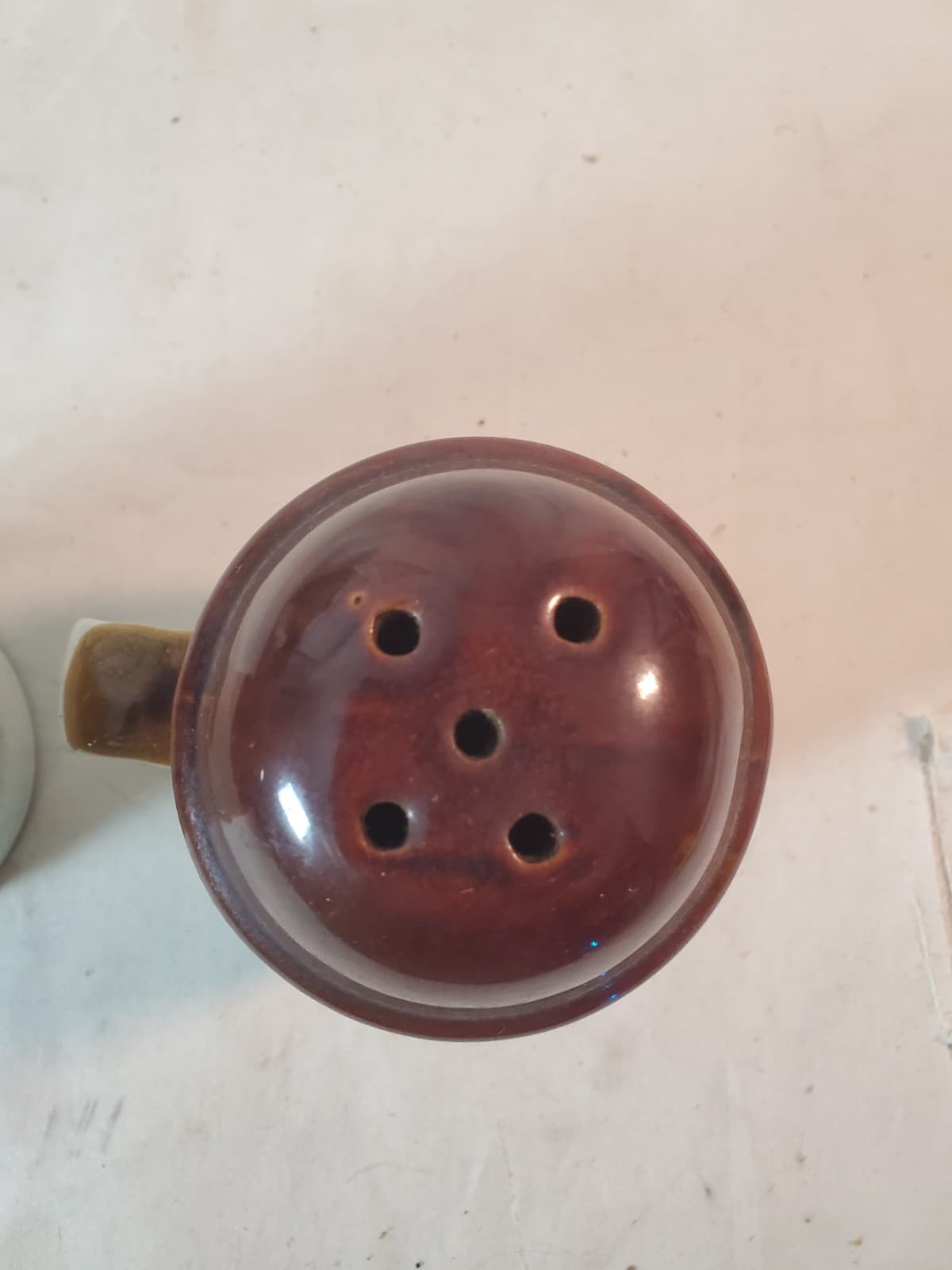 Vintage Stoneware Salt and Pepper Shakers Vintage, Brown Tan, Large - Thumbnail 3