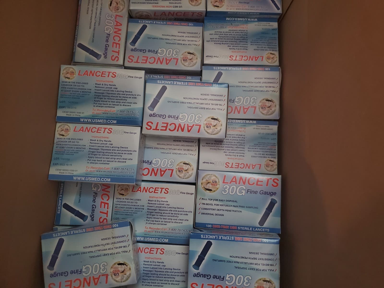New Old Stock of Sterile Lancets One-Time Use 30G Fine Gauge - 36 boxes - Thumbnail 2