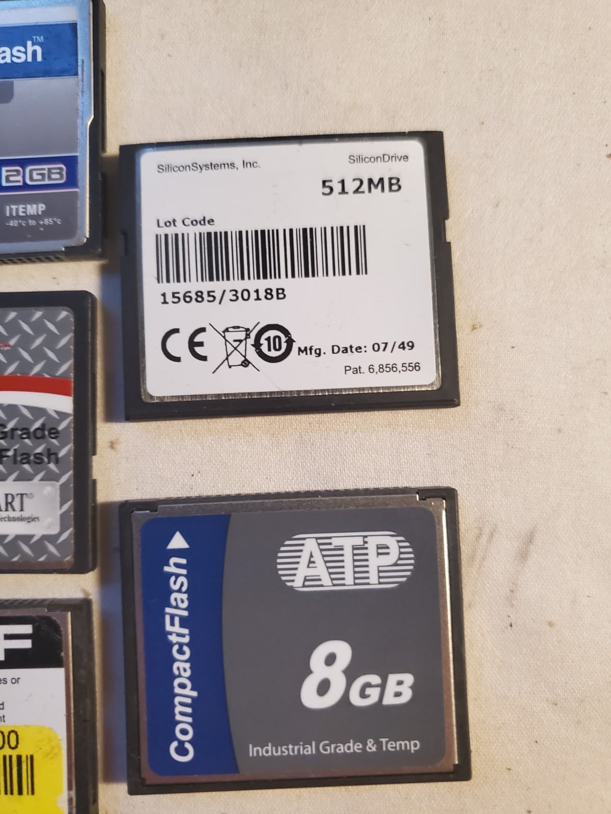 Lot of 10 compactFlash 512mB up to 8gb cards. Some industrial Grade temp AS IS - Thumbnail 7