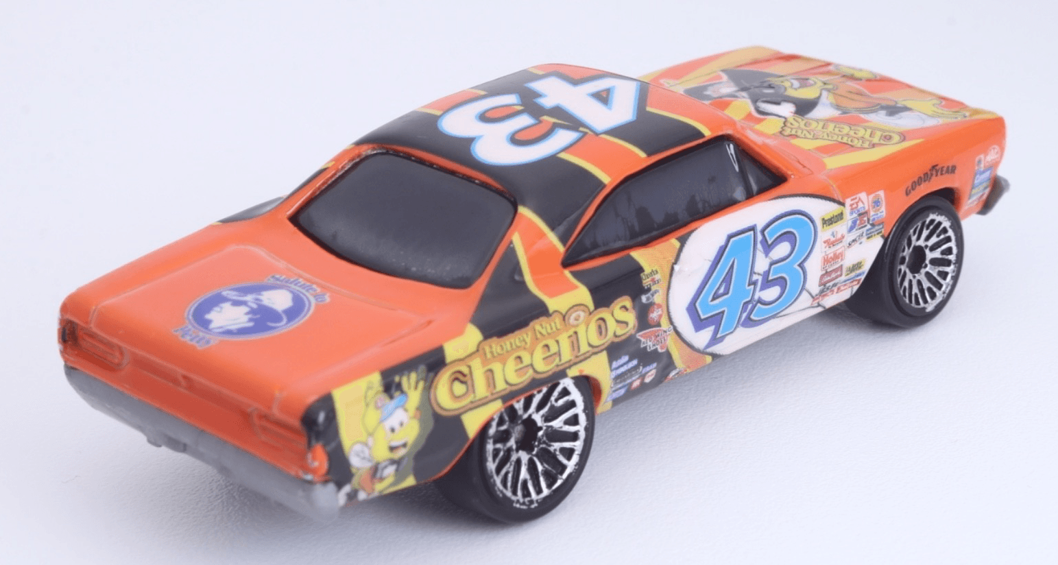 2004 Hot Wheels ~ 1970 ROADRUNNER ~ Richard Petty #43 Honey Nut Cheerios 1:64 - Thumbnail 5
