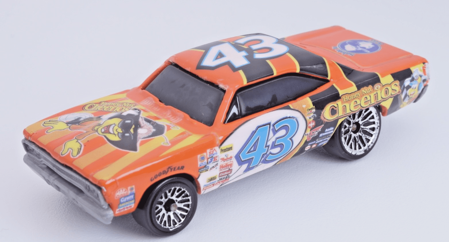 2004 Hot Wheels ~ 1970 ROADRUNNER ~ Richard Petty #43 Honey Nut Cheerios 1:64 - Thumbnail 2