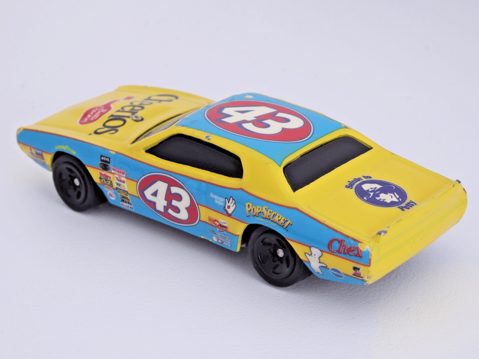2004 Hot Wheels ~ Richard Petty 1974 DODGE CHARGER ~ #43 Cheerios Salute - Thumbnail 6