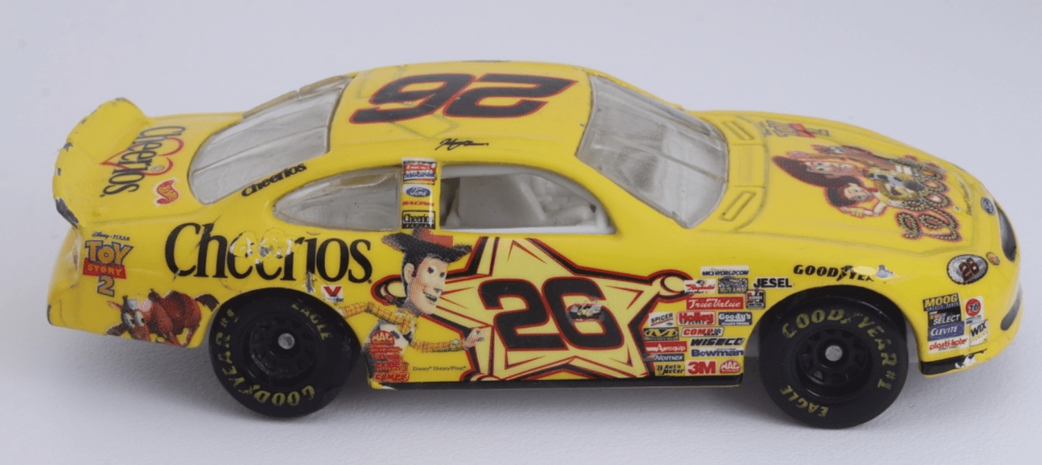 1999 Hot Wheels ~ NASCAR Johnny Benson #26 Cheerios Toy Story 2 FORD TAURUS 1/64 - Thumbnail 3