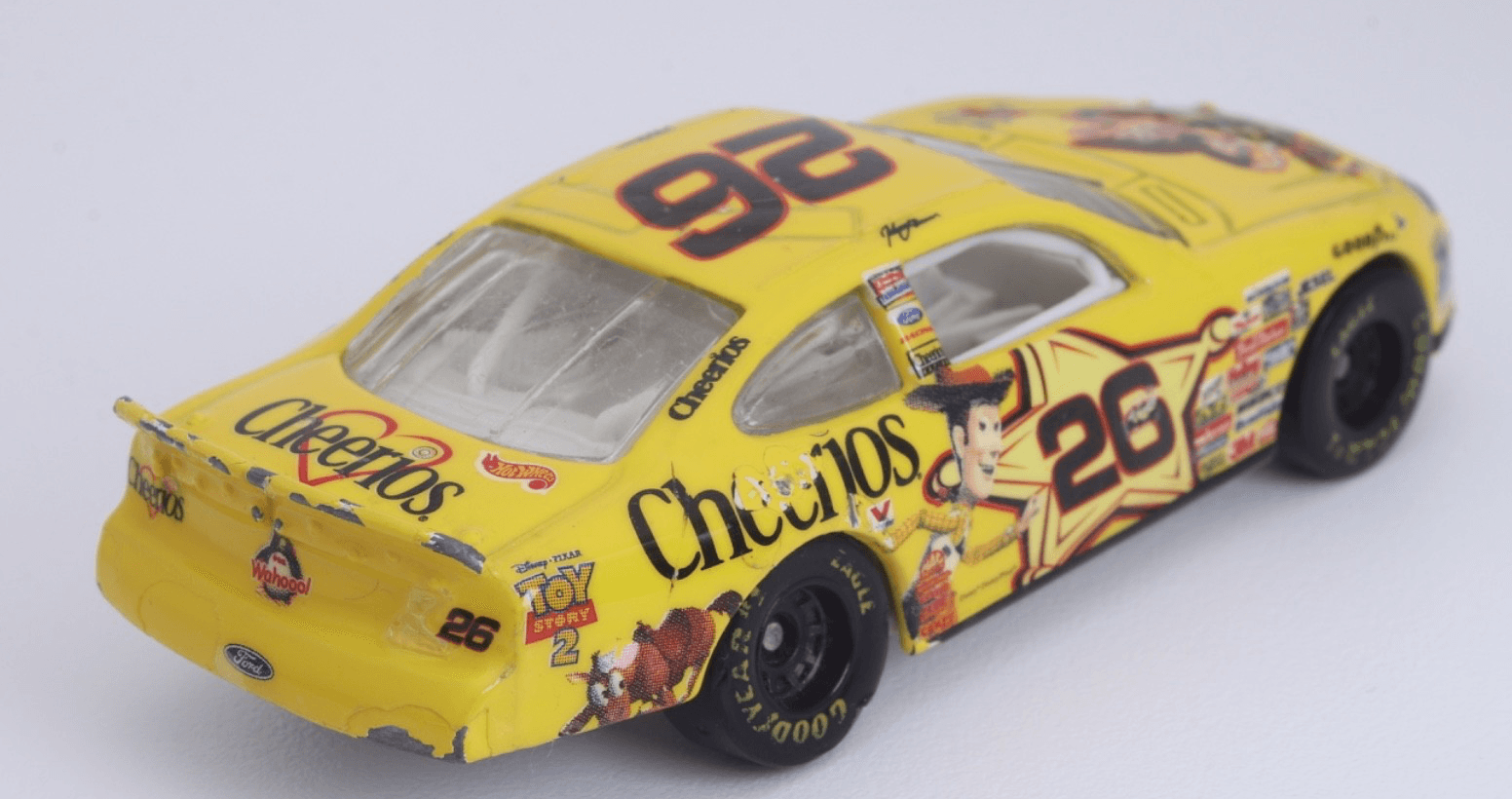 1999 Hot Wheels ~ NASCAR Johnny Benson #26 Cheerios Toy Story 2 FORD TAURUS 1/64 - Thumbnail 5