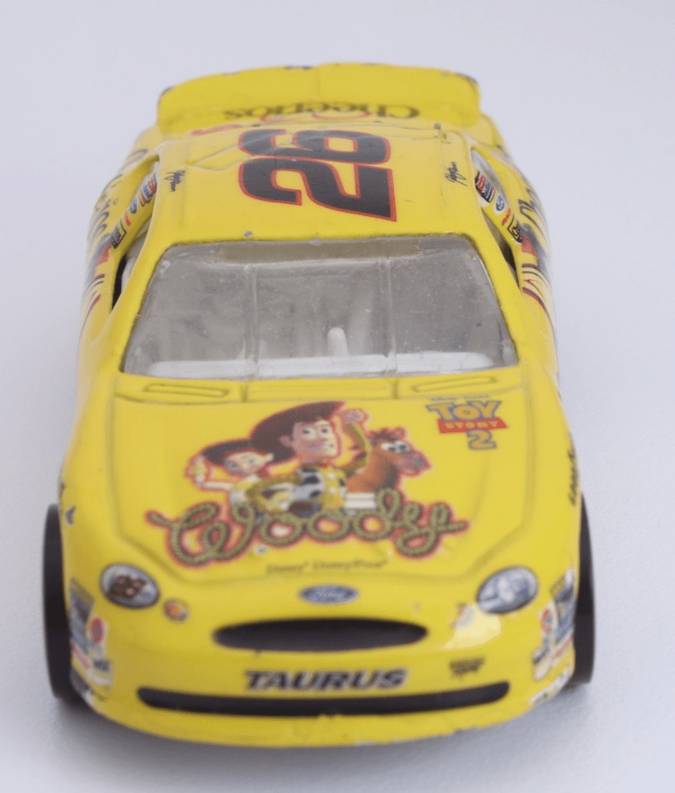 1999 Hot Wheels ~ NASCAR Johnny Benson #26 Cheerios Toy Story 2 FORD TAURUS 1/64 - Thumbnail 8
